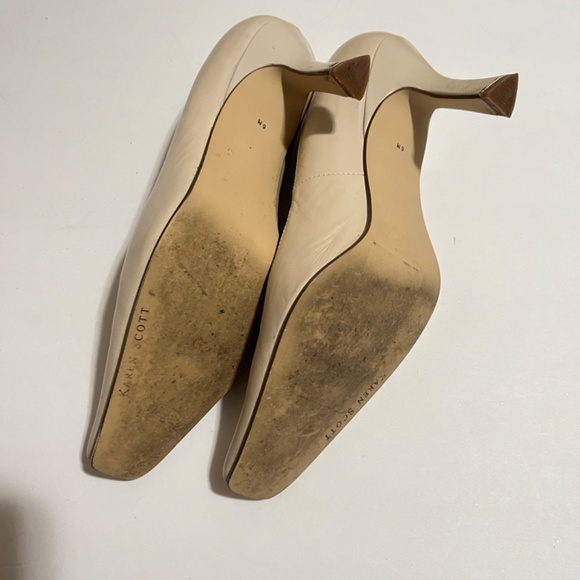Karen Scott Women Off White Leather Pump Heels Pointed Toe Shoes Size 6M - Picture 3 of 4